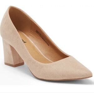 Nordstrom Abound AUDREY Block Heel Size 9 Tan Suede Like NWT